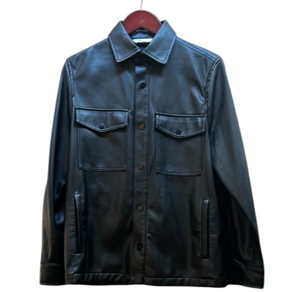ZARA Mens Faux Leather Jacket Supple / 4 pockets / snap cuffs and front placket